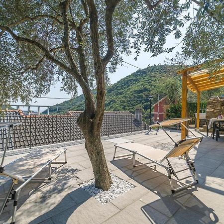 Amazing Home In Avegno With House Sea View Εξωτερικό φωτογραφία